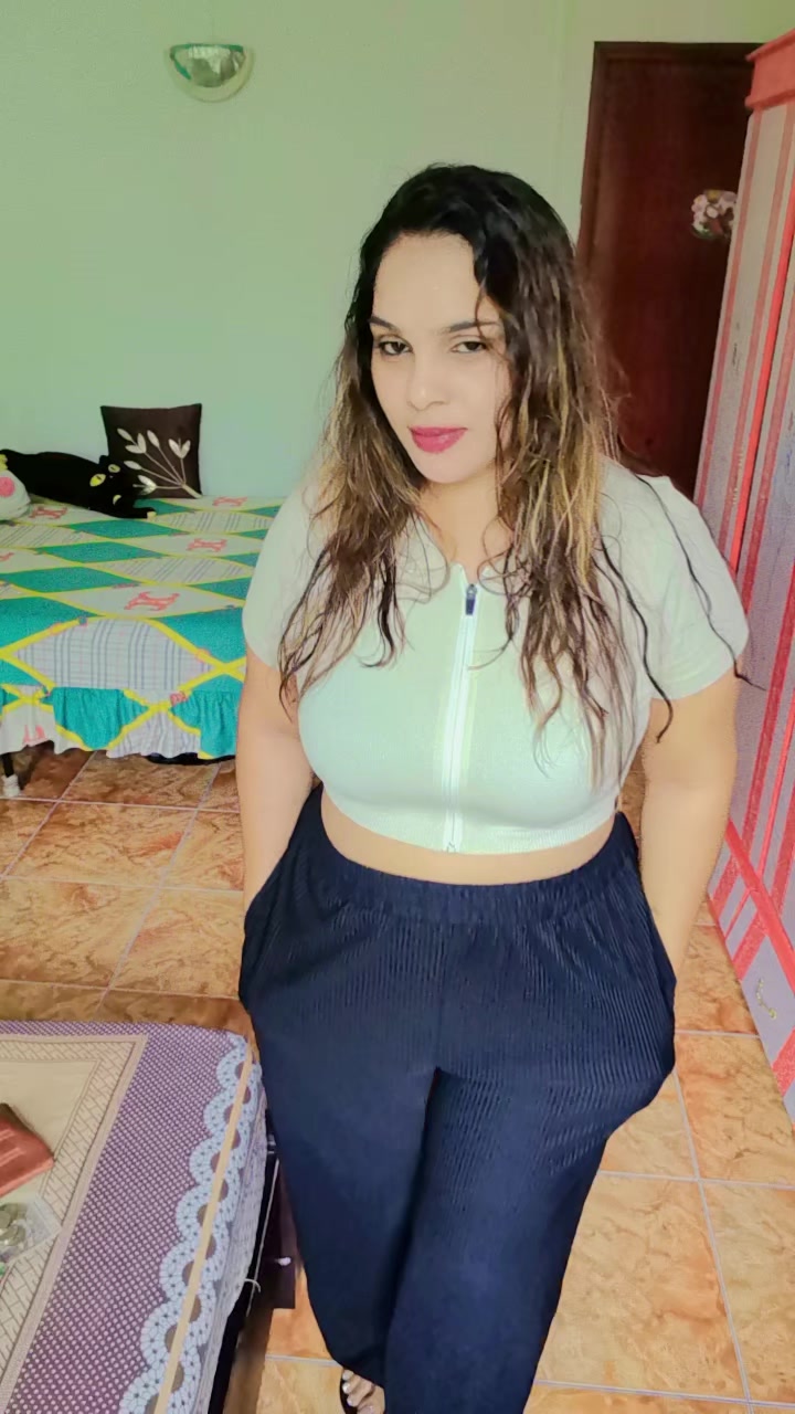 @🦋🖤Julie🦋🖤