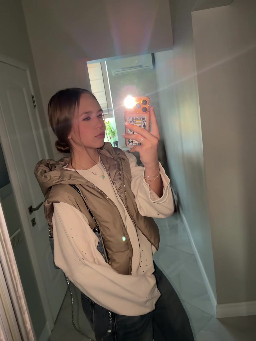 @arinkk