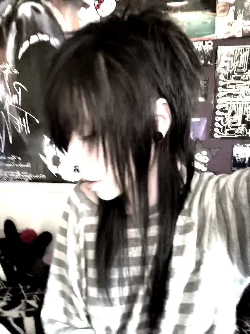 @✞Al0n3W1thM3L0dy✞
