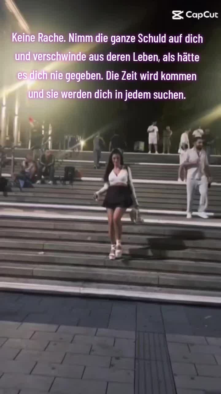 @Valentina Ri/Ka