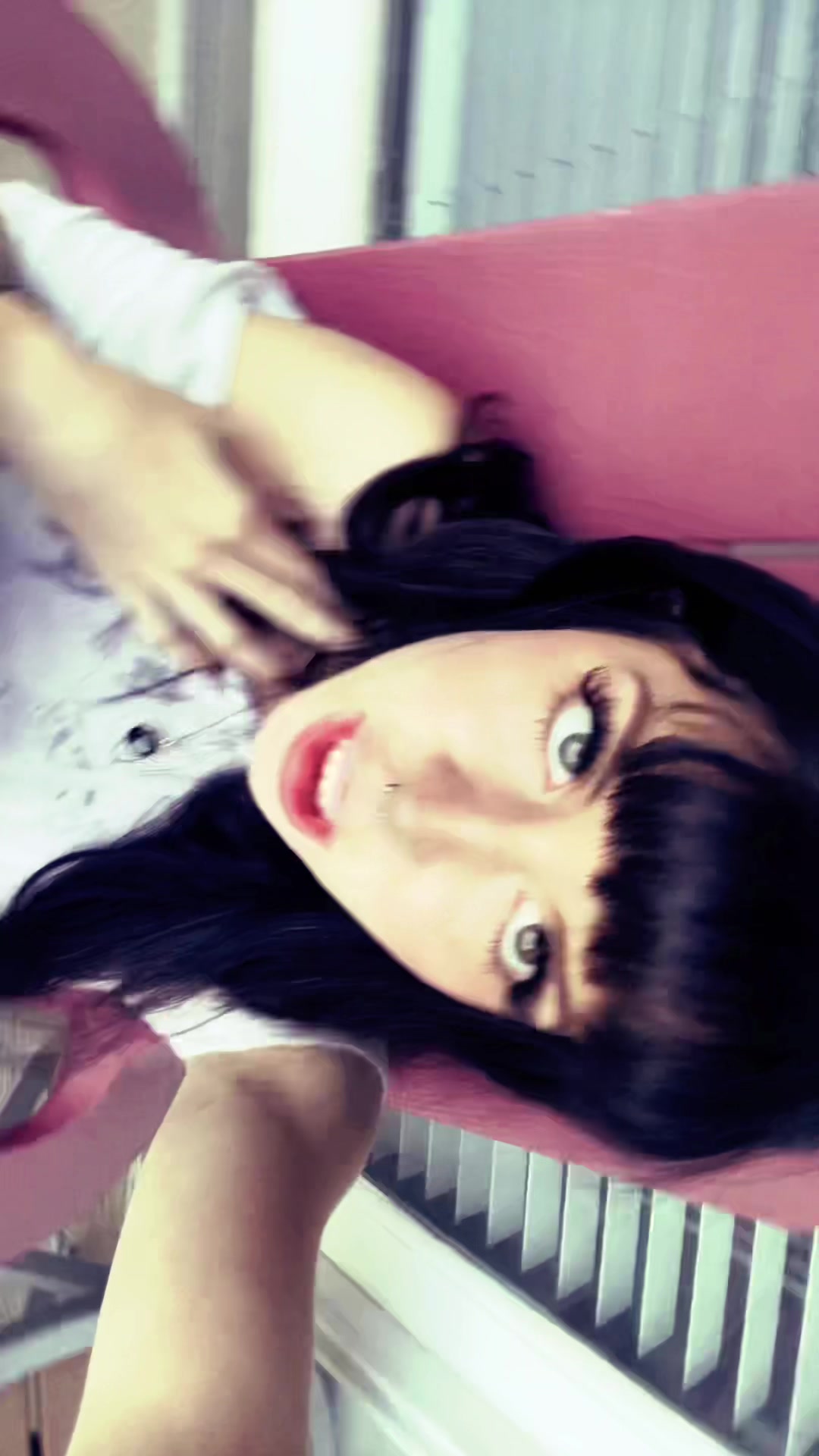 @moodybluu