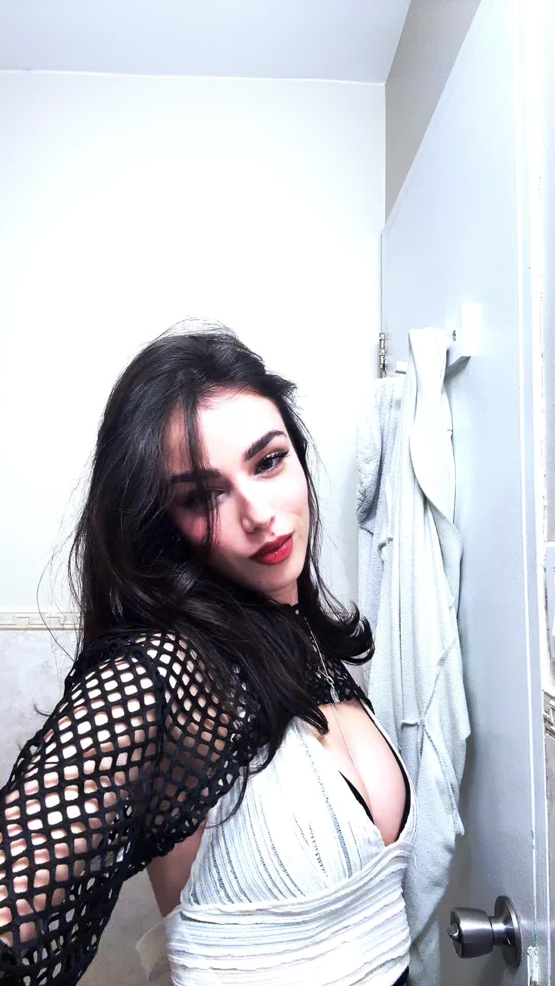 @Itslilith