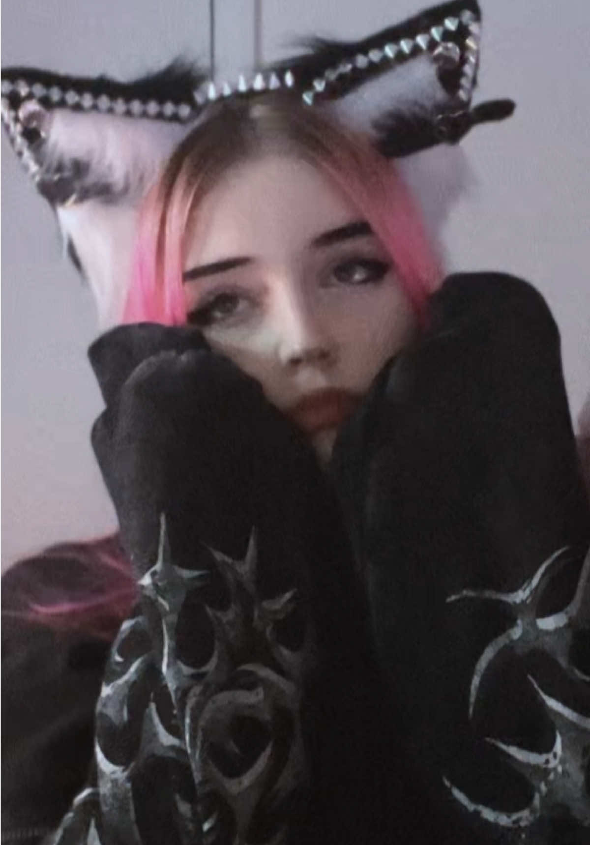 @Chy 🖤