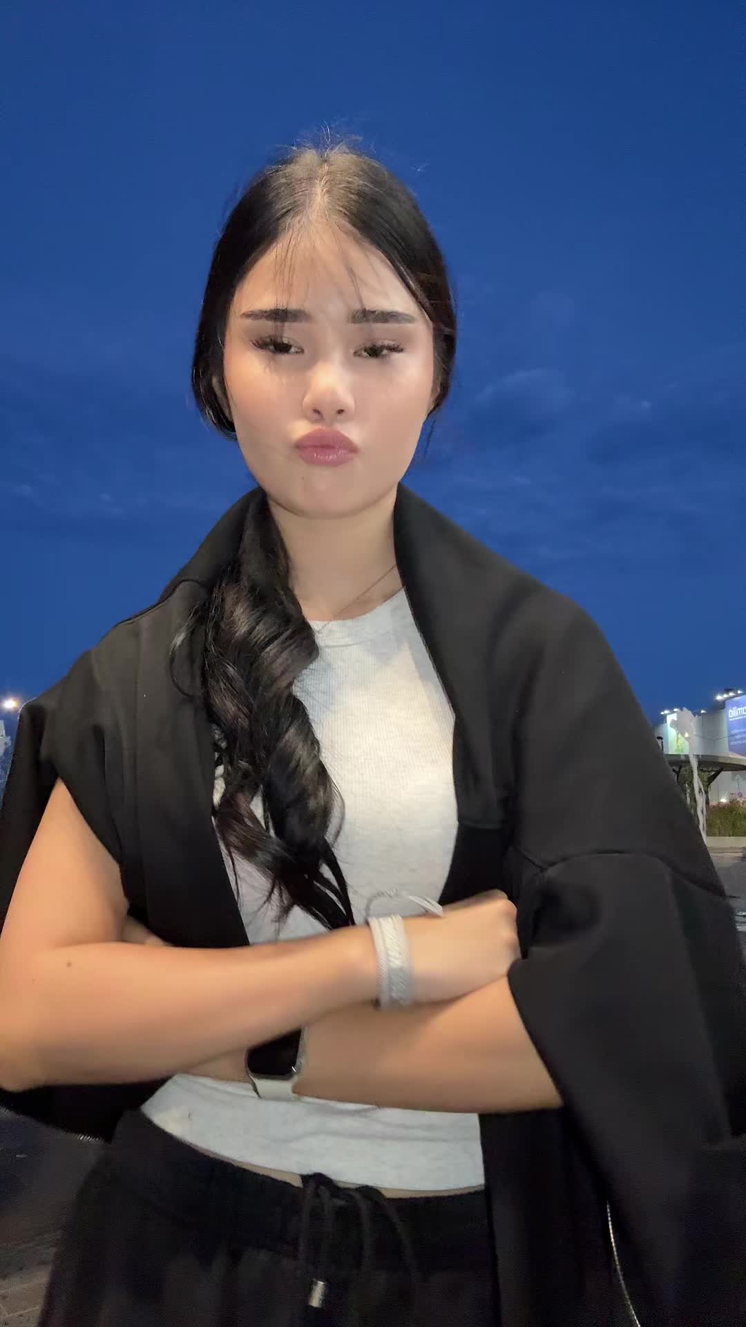 @Баяна🇰🇬