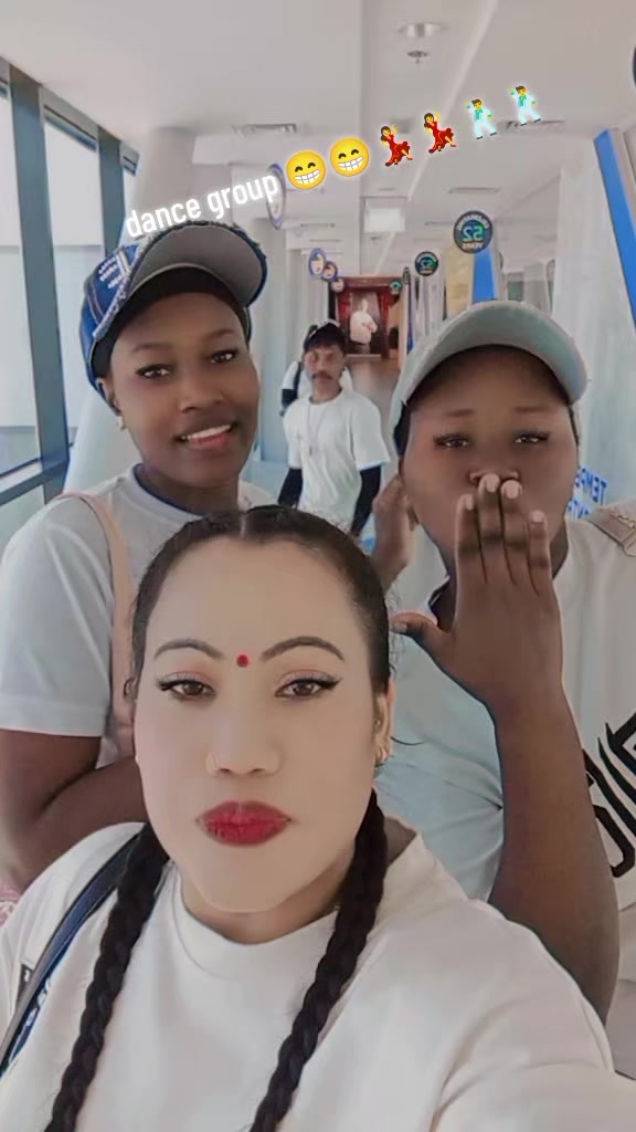 @❤ अनुष्मा भ्लोन ❤️