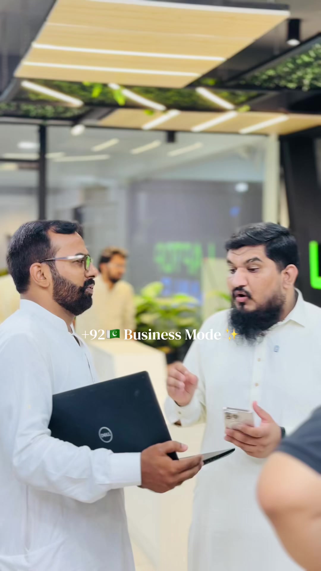 @Laptop Wale💻
