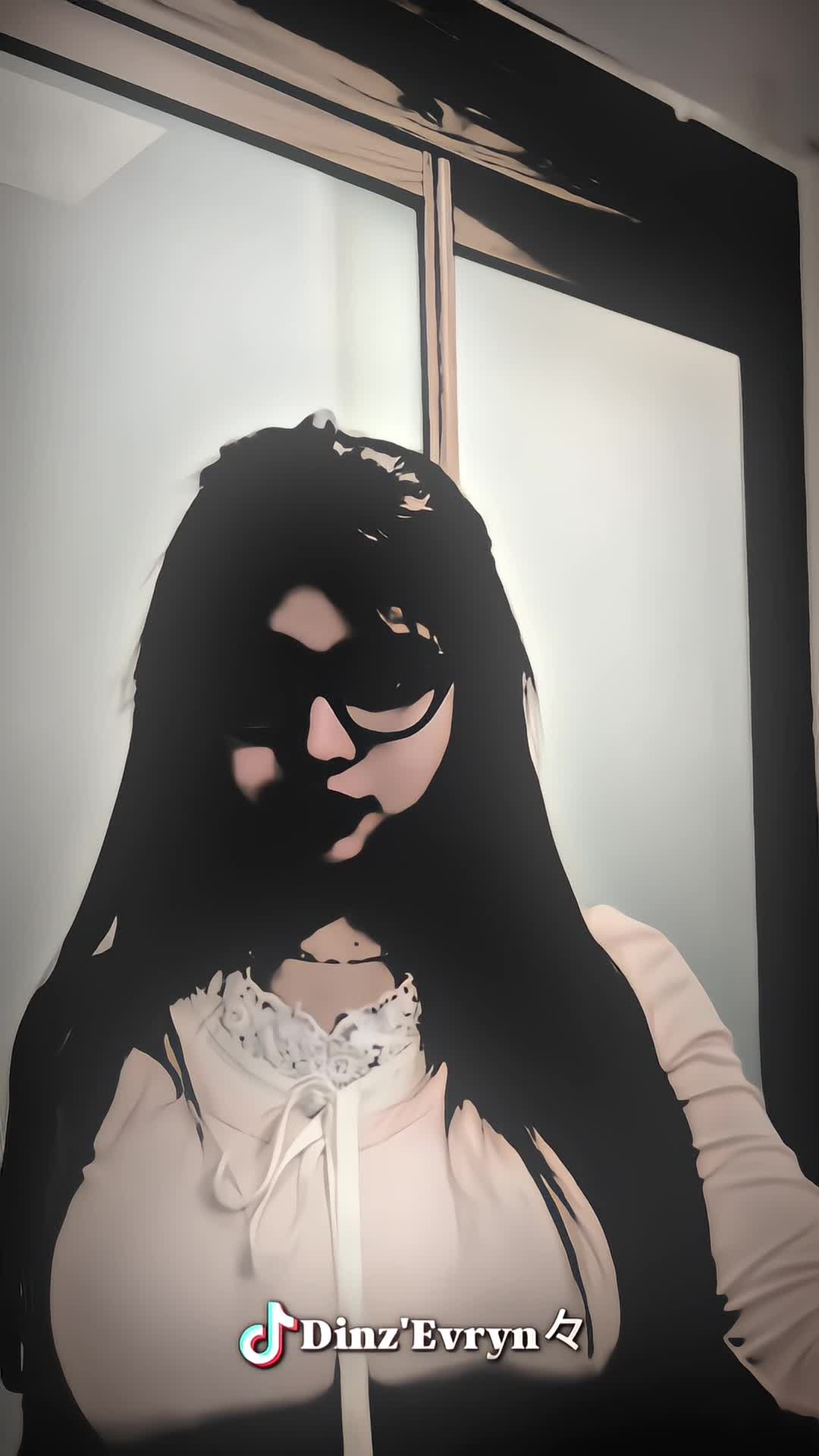 @𝐃𝐢𝐧𝐳'𝐄𝐯𝐫𝐲𝐧々