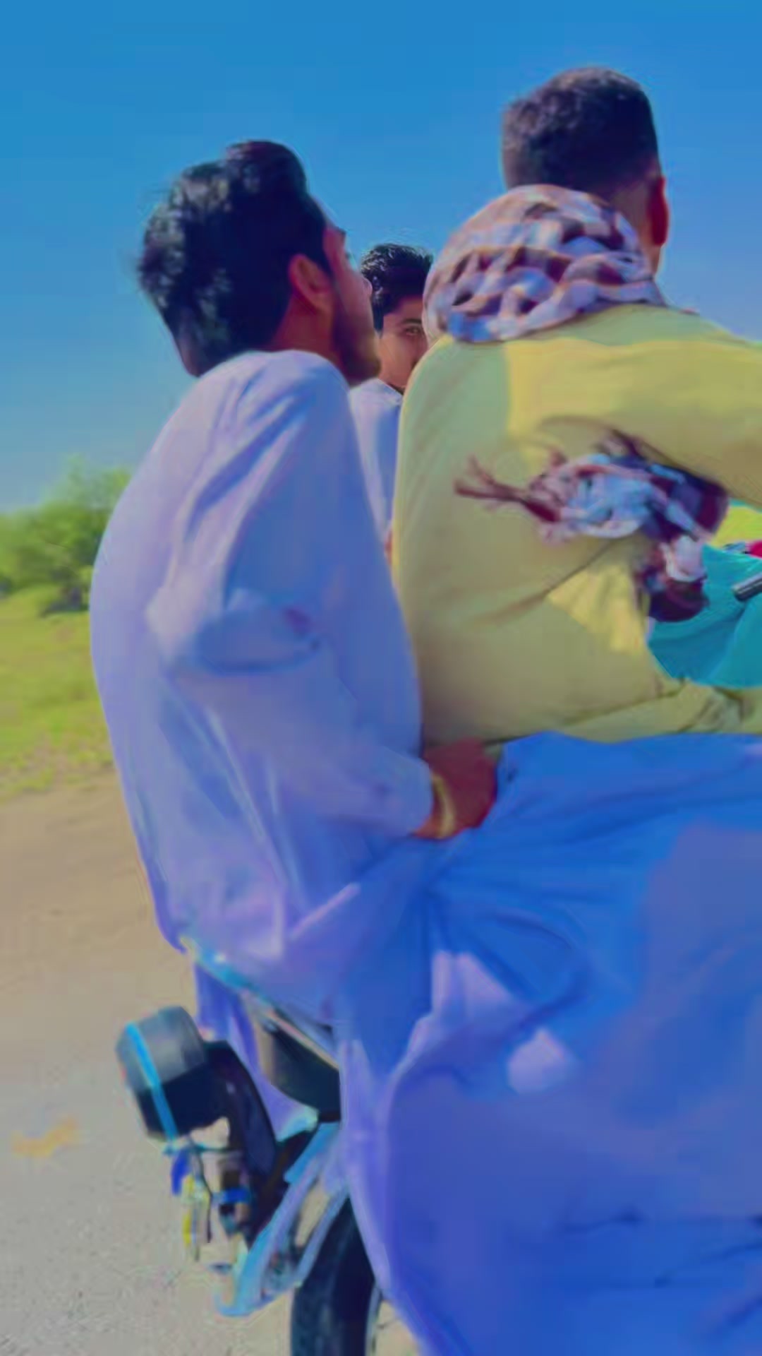 @▄︻̷̿┻̿═━ شاہد سرکانی▄︻̷̿┻̿═━一