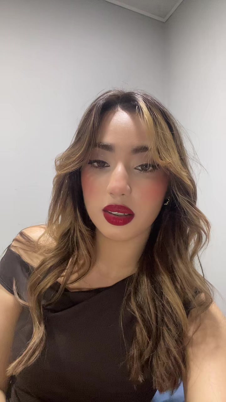 @JJ🦊