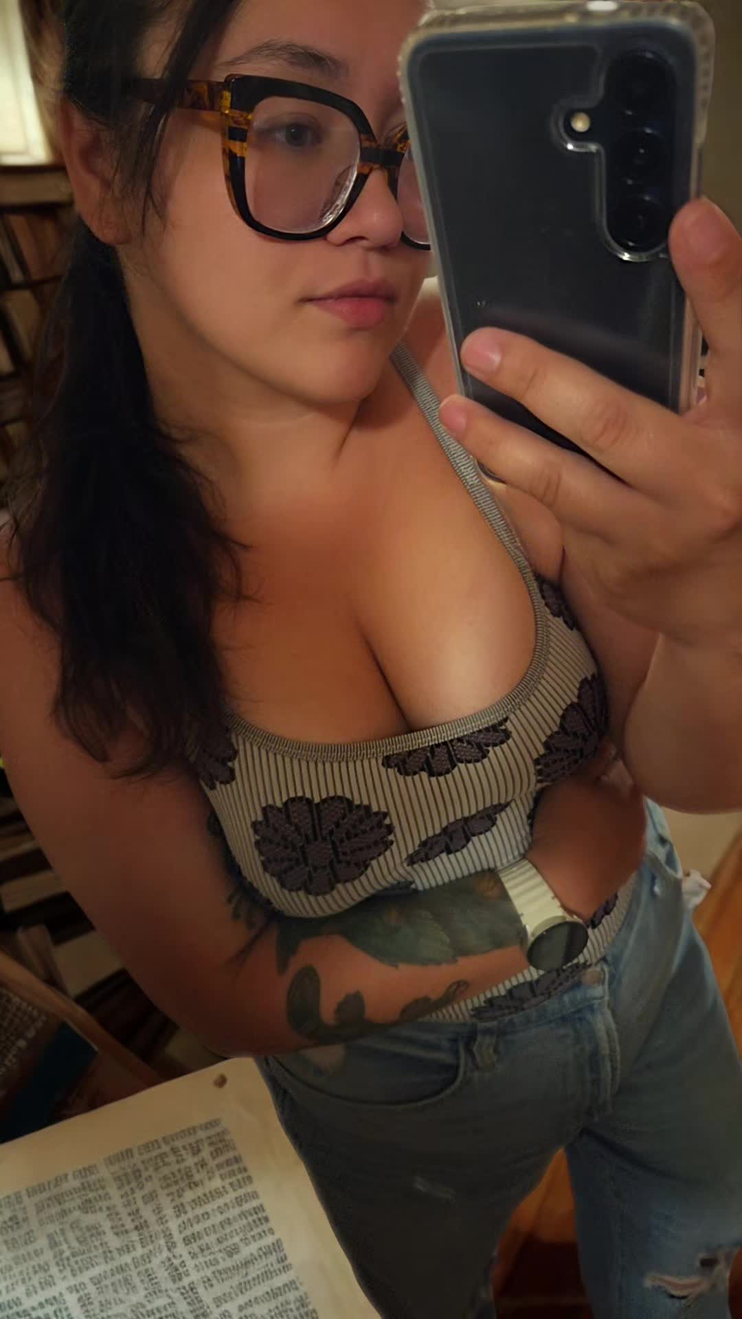 @ashleyareyouok