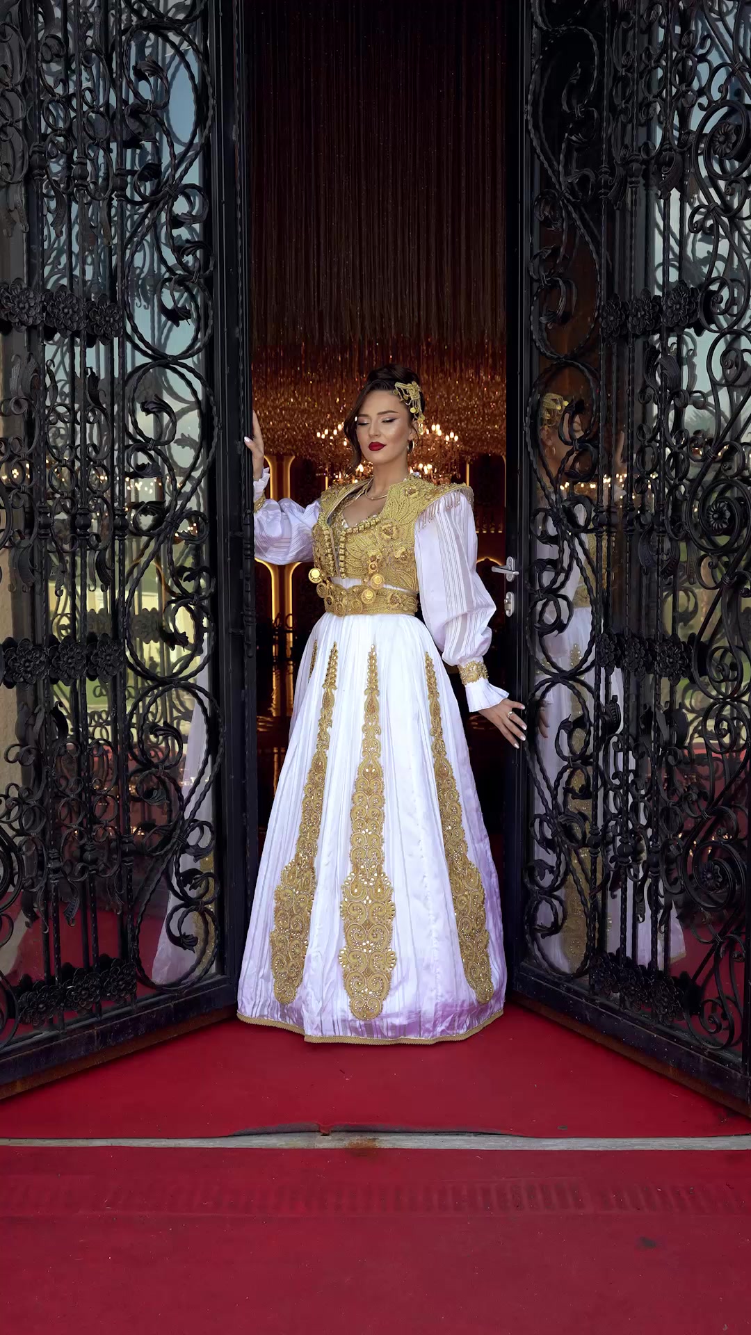 @Traditional Couture Tina