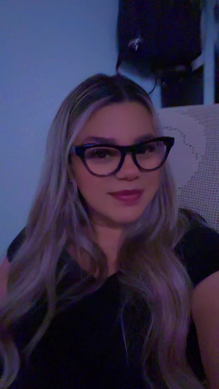 @Mirtadoesmyhair