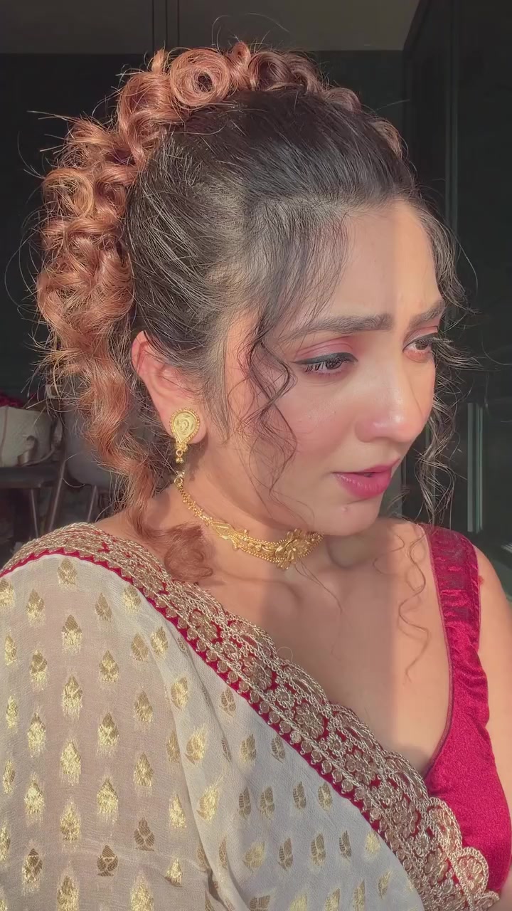 @💝koushani💝 Mukherjee💝