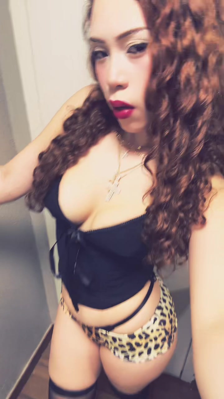 @X._nxxy