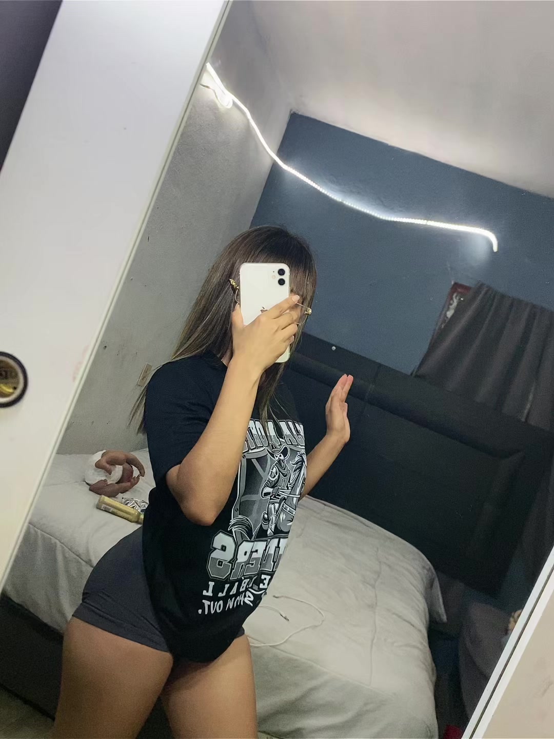 @Guzman