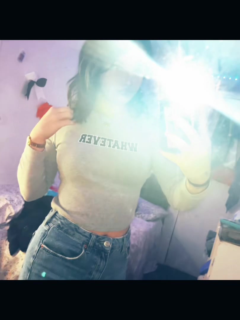 @Ķ.Ħ.L.&Otilde;.&Egrave;