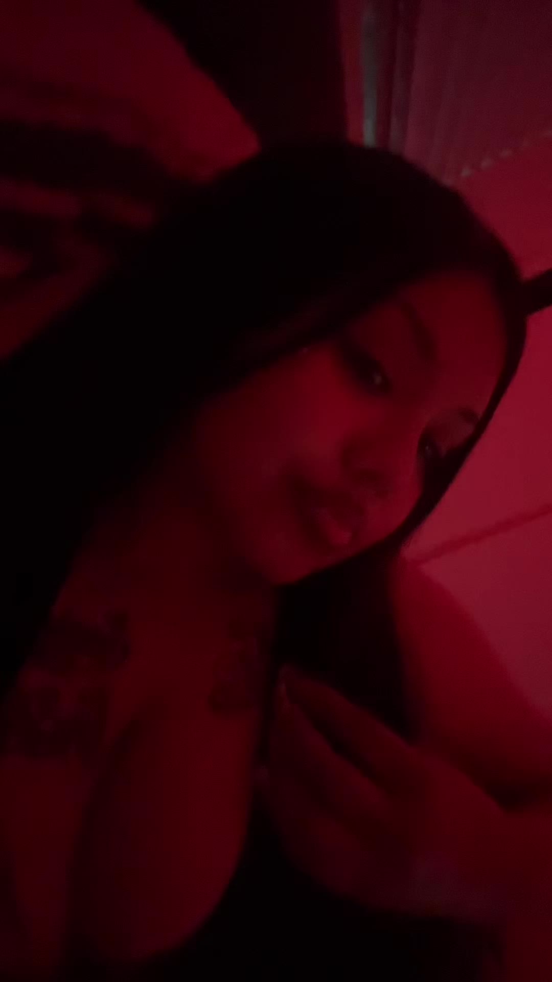 @Dess🍒