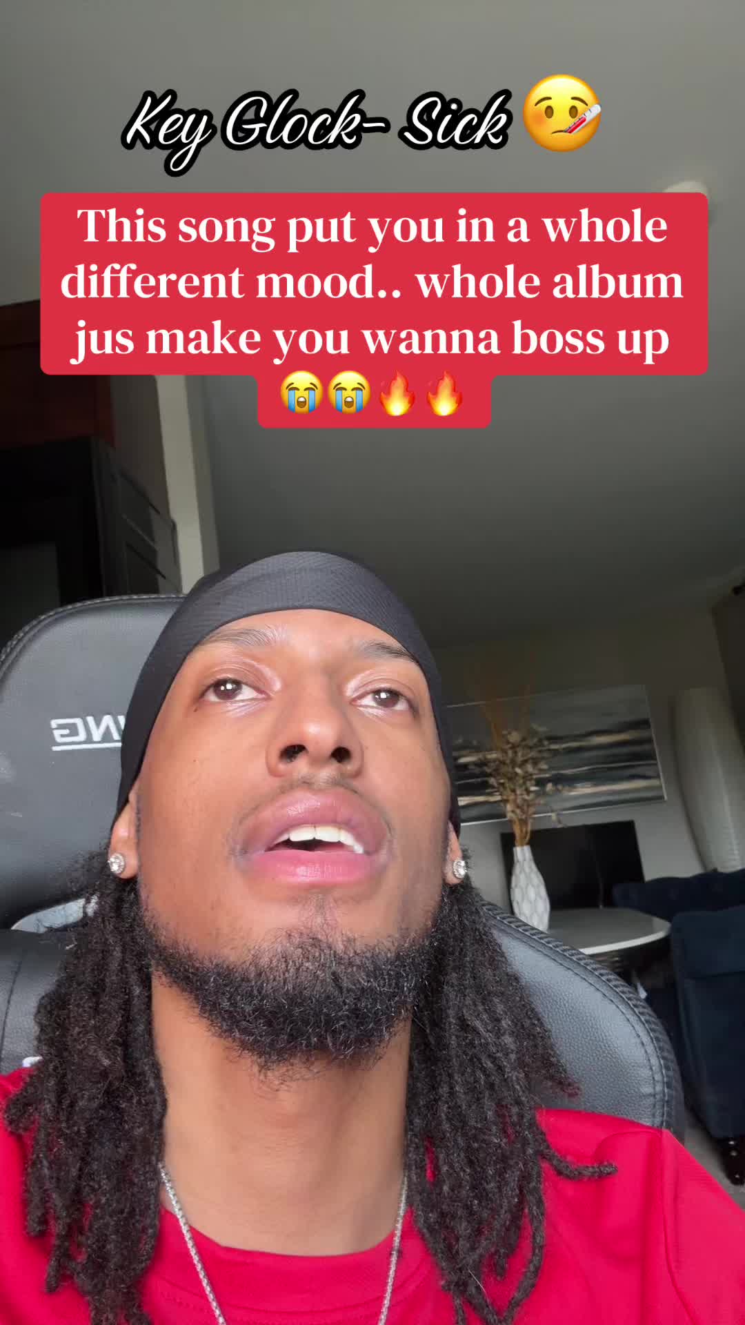 @LucidLamar🧛🏿