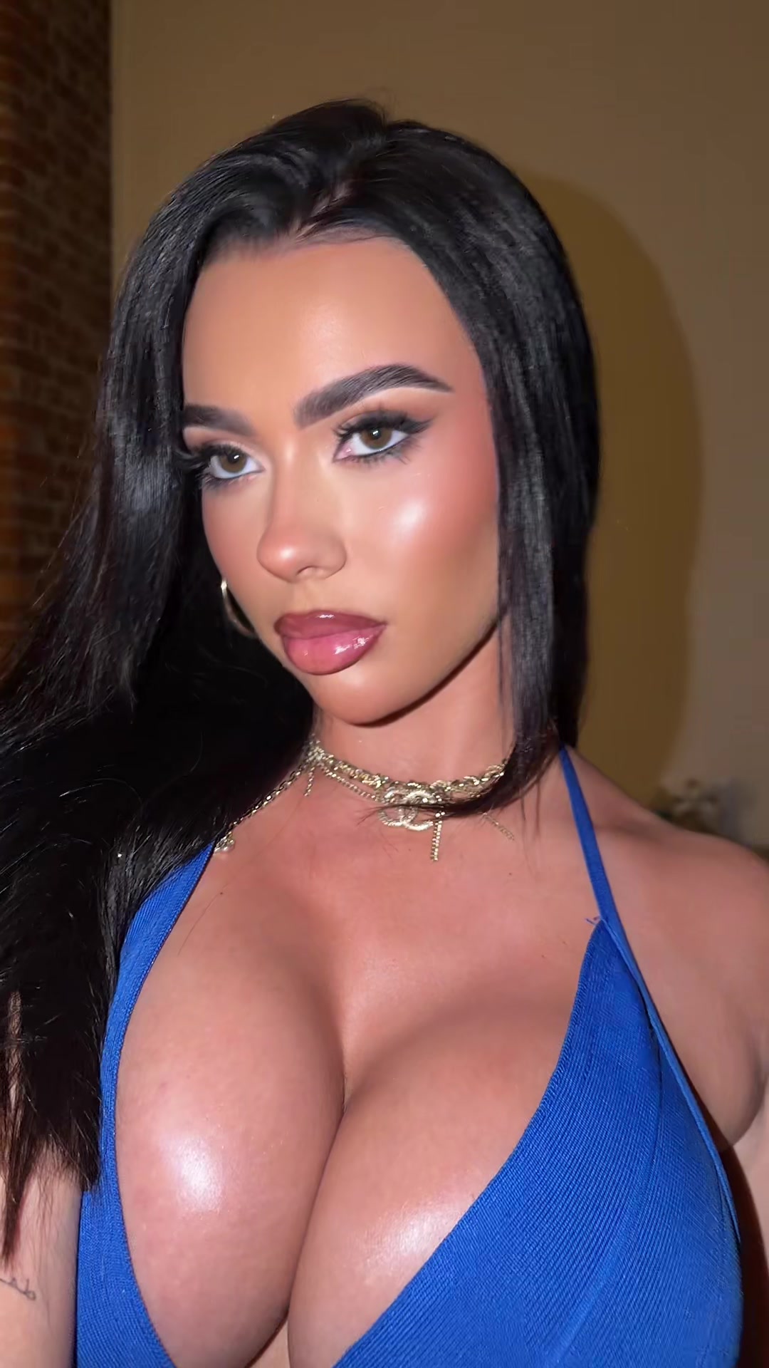 @briannahollyt