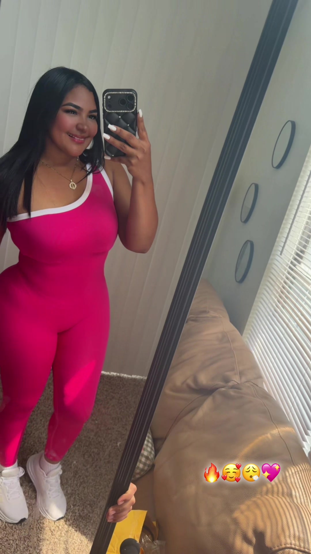 @Kelly Jhoana🧜♀️🍂🌸