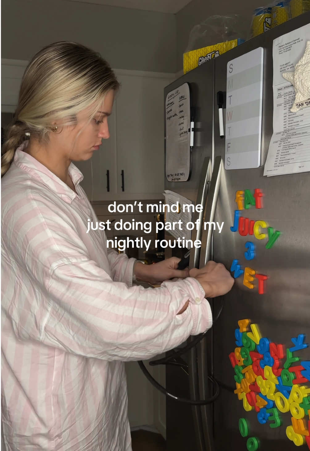 @𝐂 𝐎 𝐑 𝐈 𝐍 𝐀