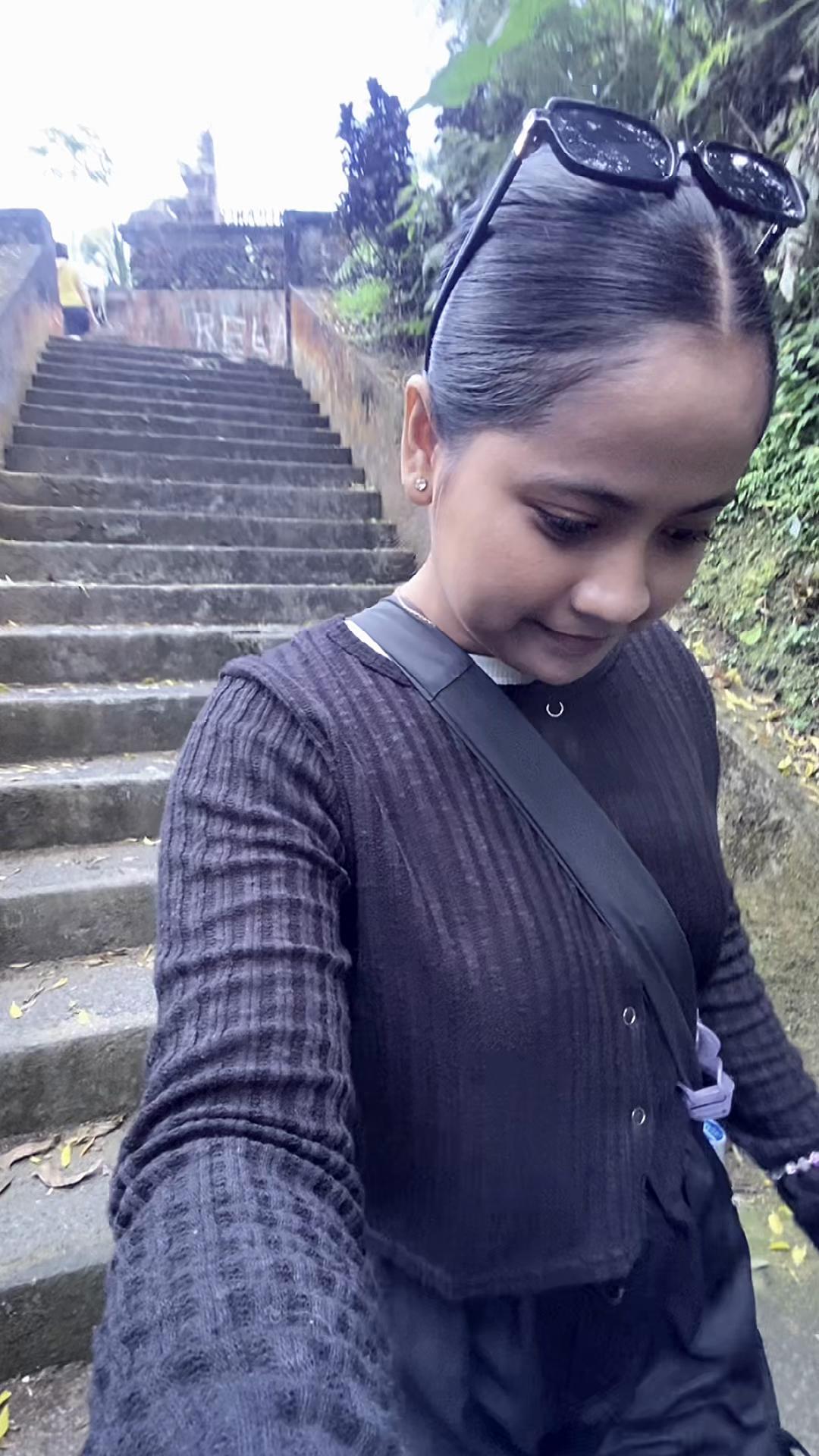 @Emrilia