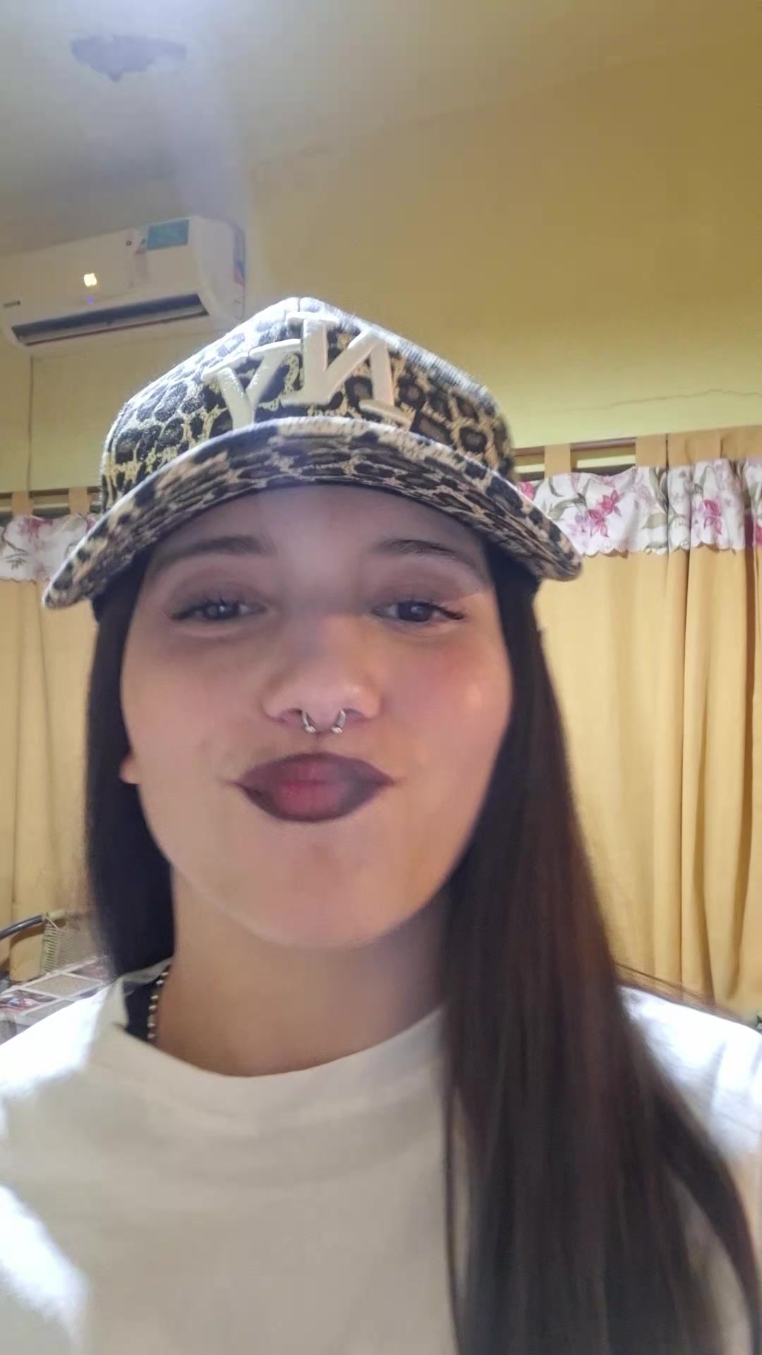 @miku.cuevas