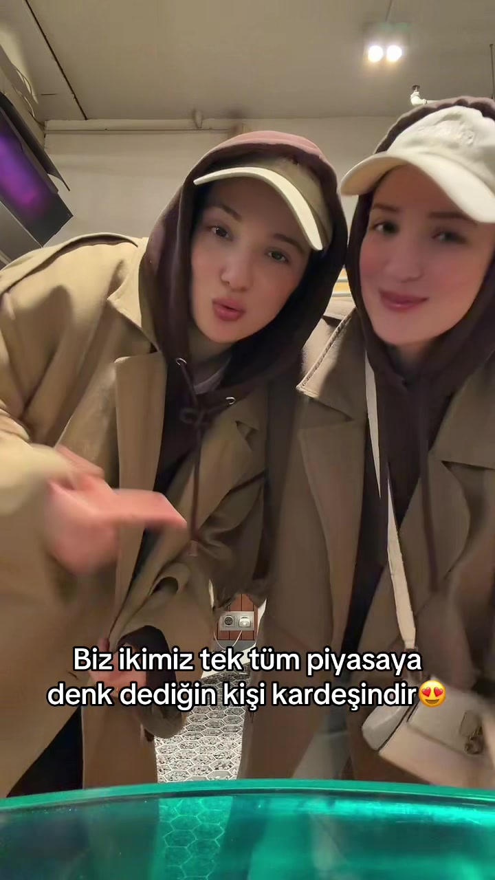 @RÜMEYSA MANCAK