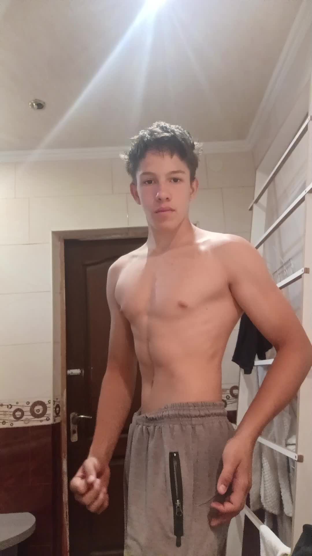 @Артемчик