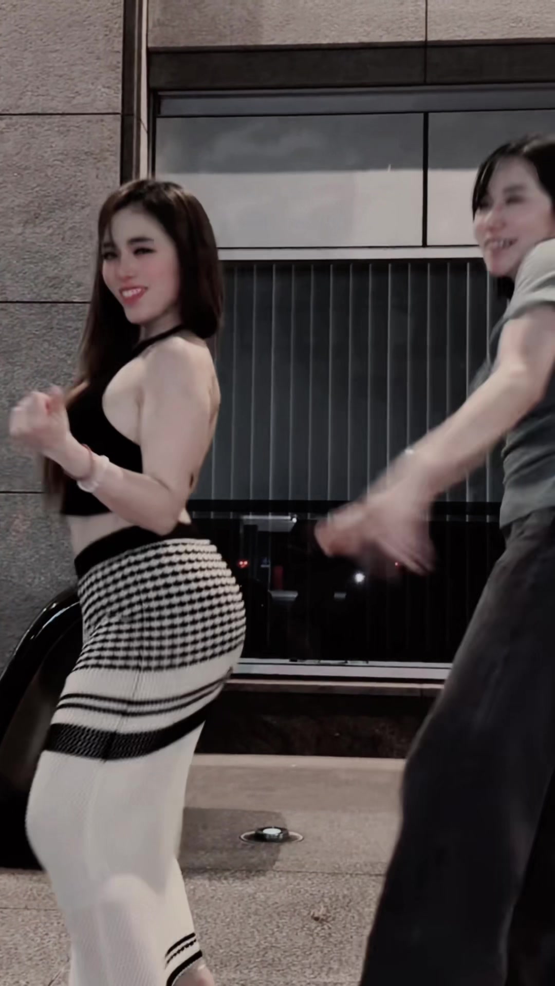 @QUEENMICHIKOI