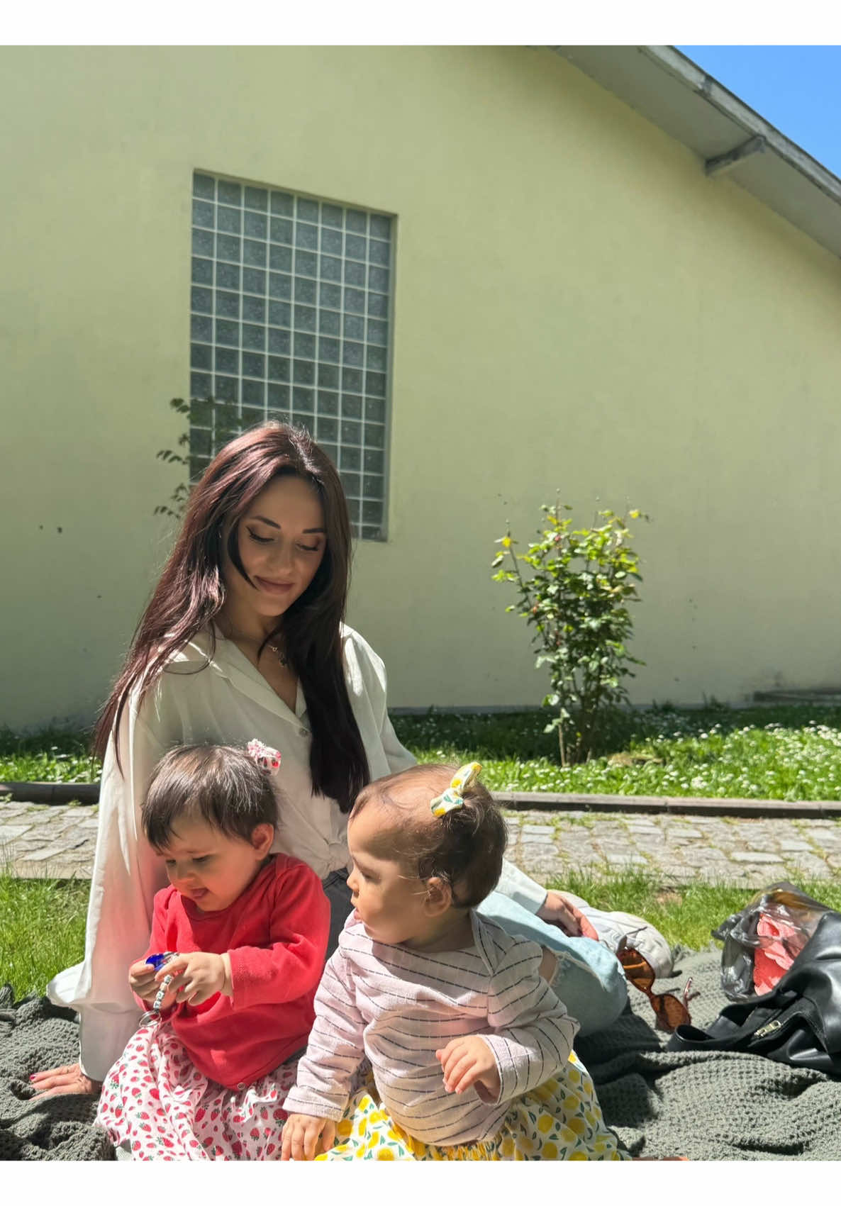 @İroşşş ve ikizlerin.g&uuml;nl&uuml;ğ&uuml;