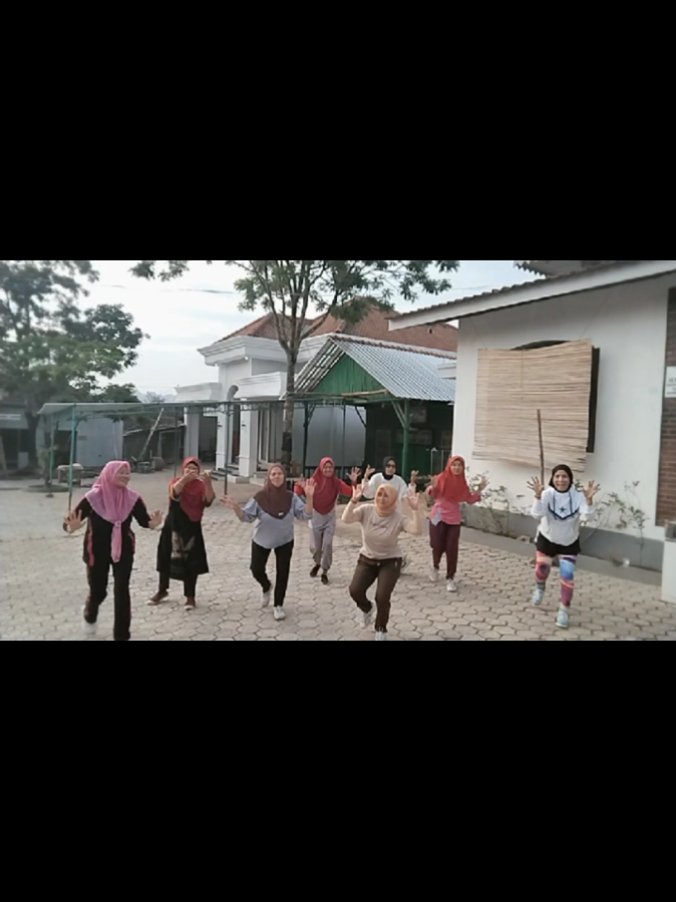 @Rohana