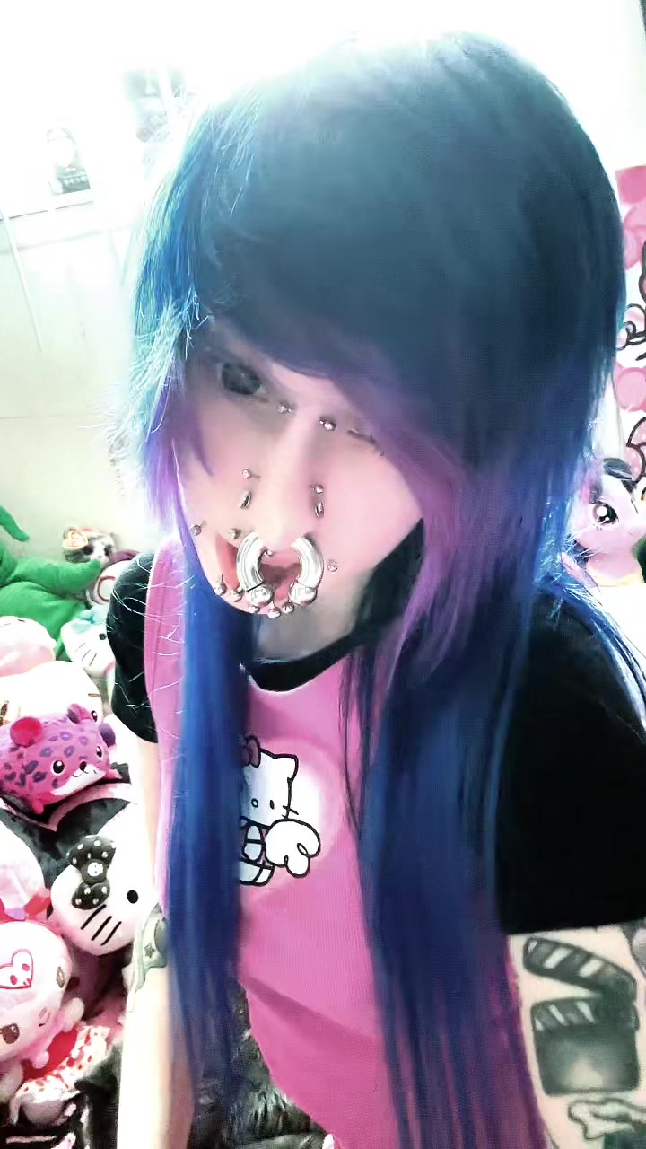 @🕷ᕼᗩᑎᑎᗩᕼ🕷