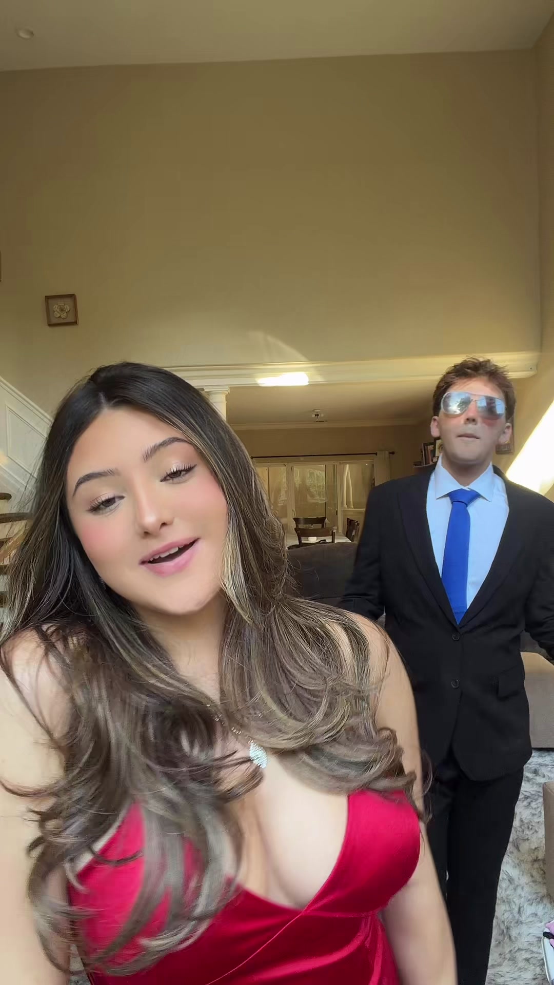 @Isabella