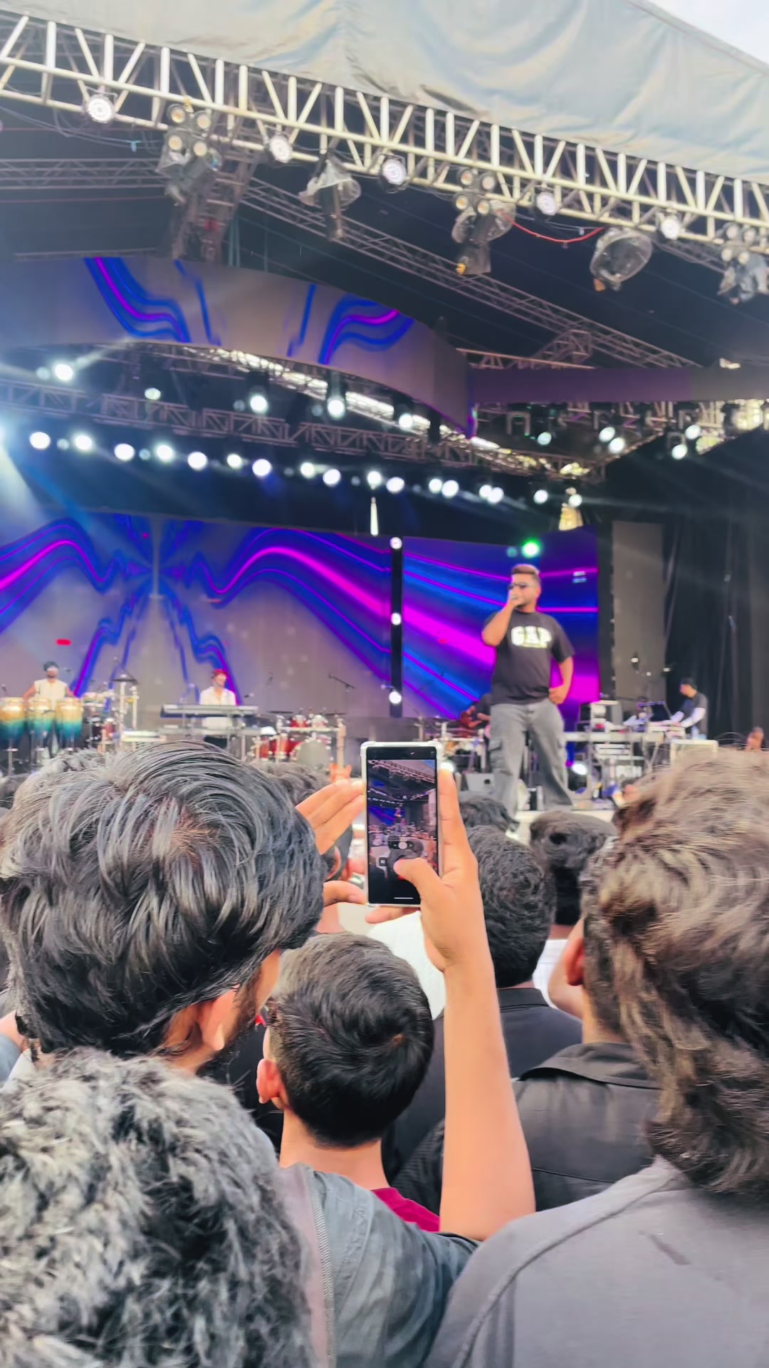 @Romesh Sugathapala