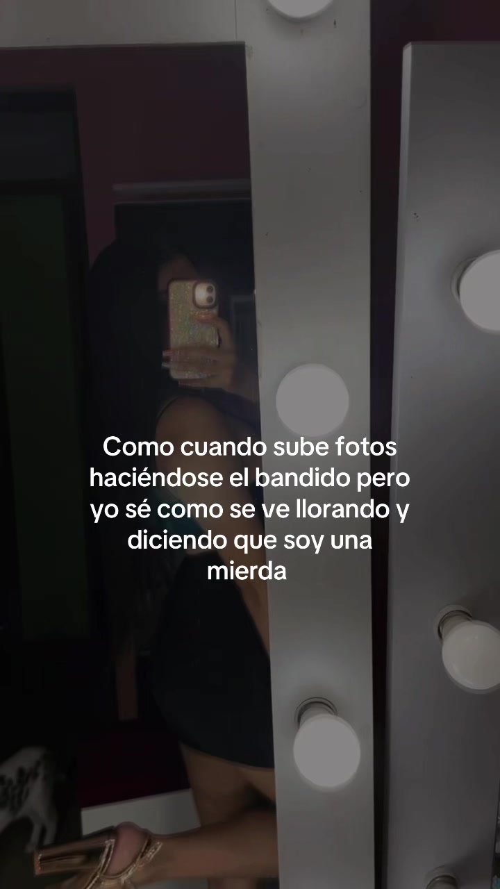 @𝒢𝑒𝓇𝒶𝓁𝒹𝒾𝓃𝑒👸🏻