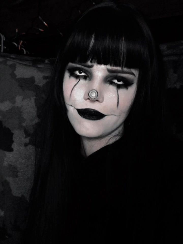 @lunawoofz