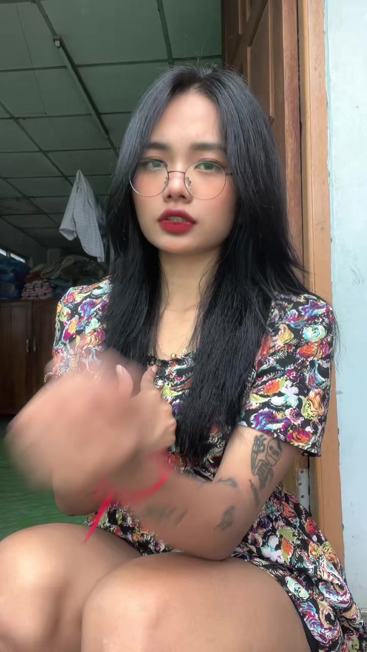 @Tin Zar Naing(Official acc)🌺