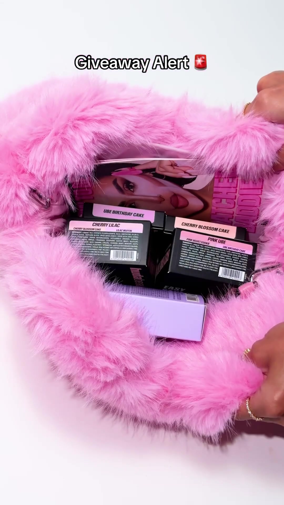 @Huda Beauty