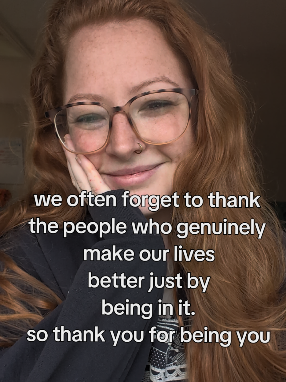@LiterallyLisa