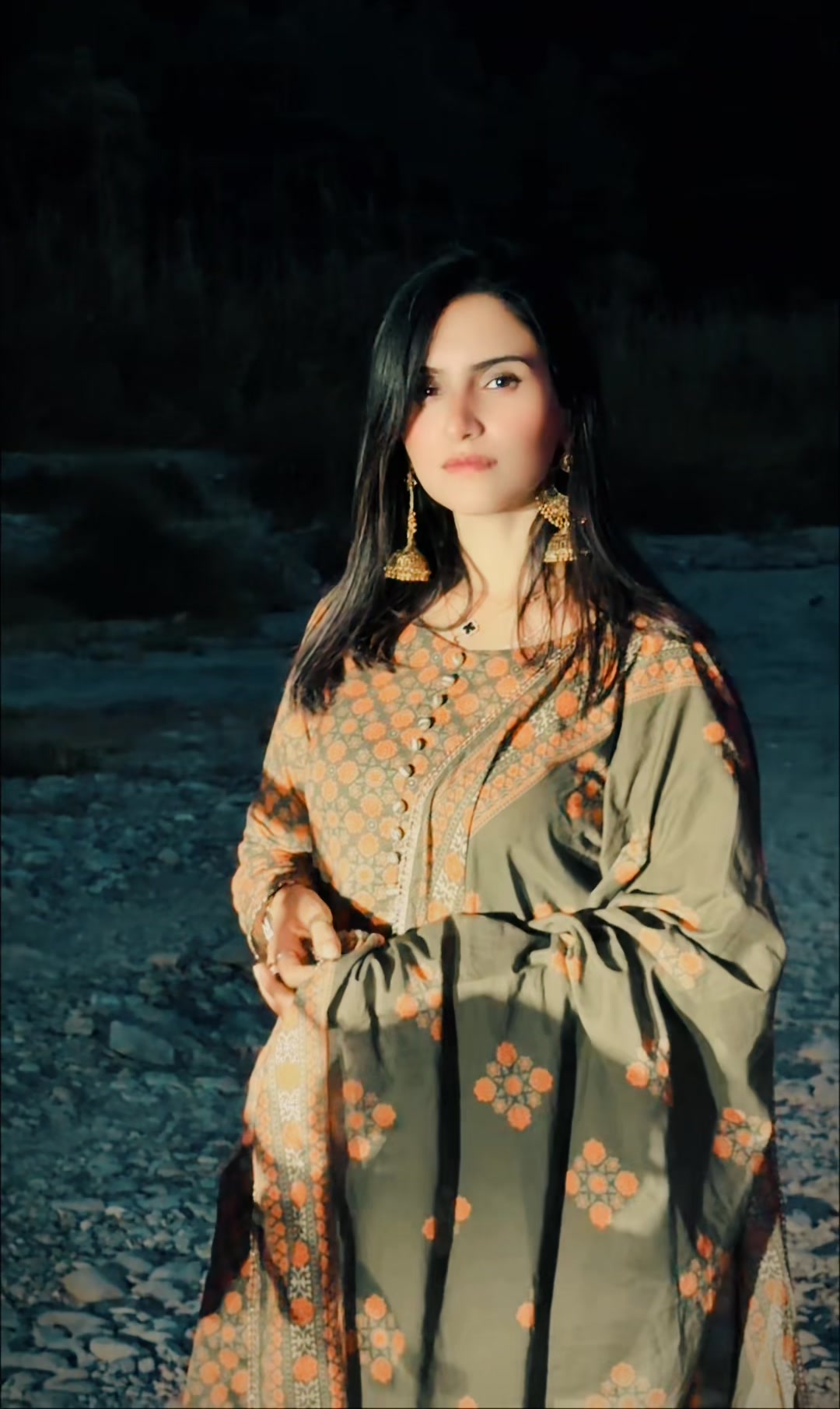 @Komalmalik♥️