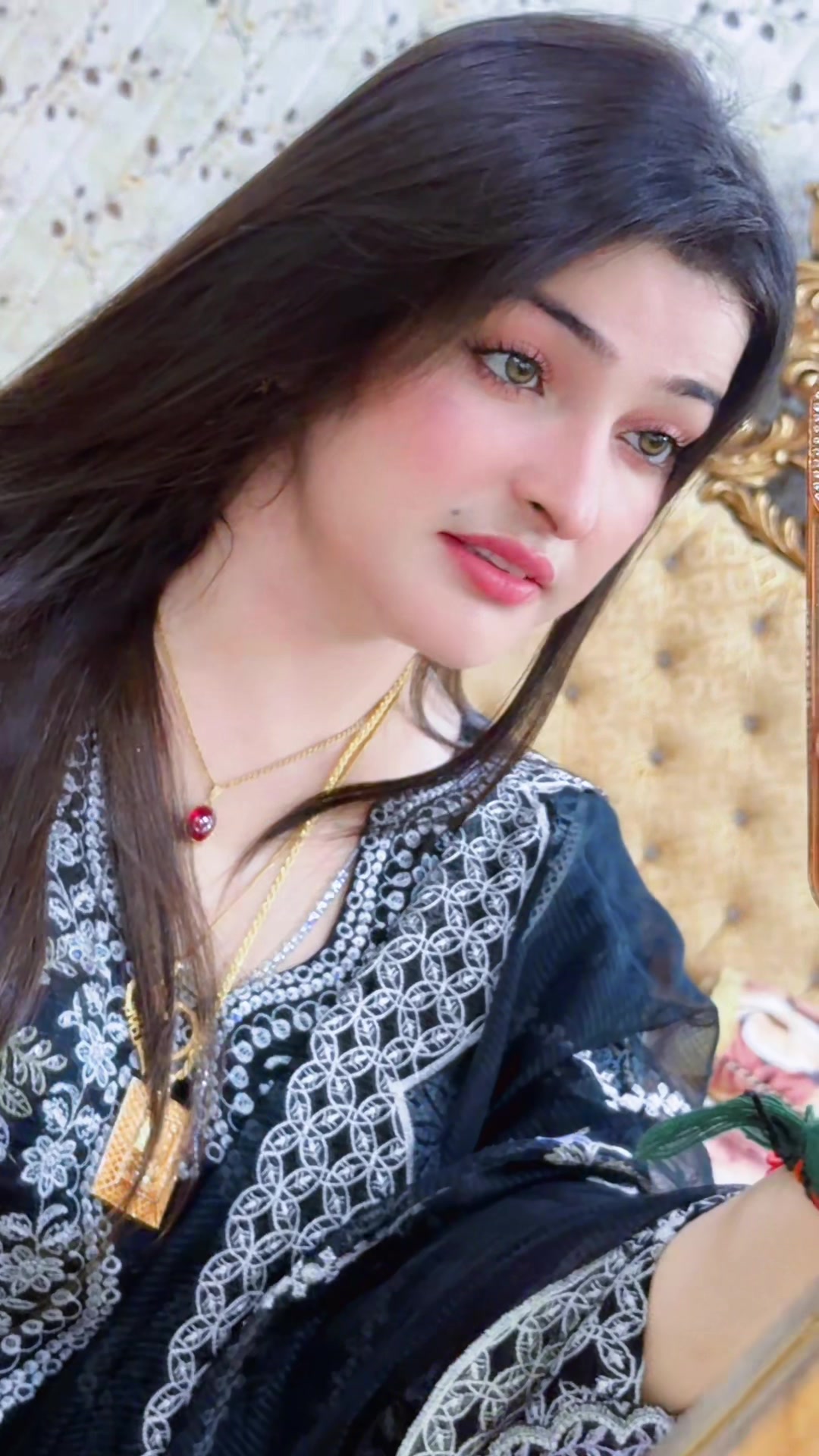 @🫶🏻kiran🫶🏻❤️💋
