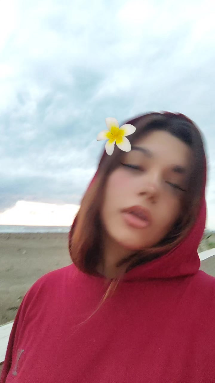 @moreenaaaaa