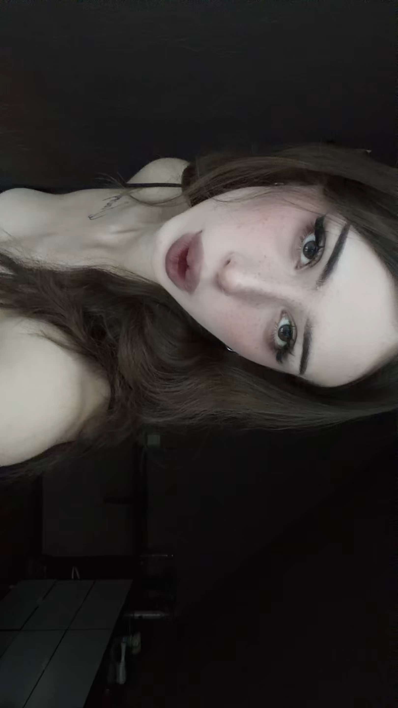@viiolllence