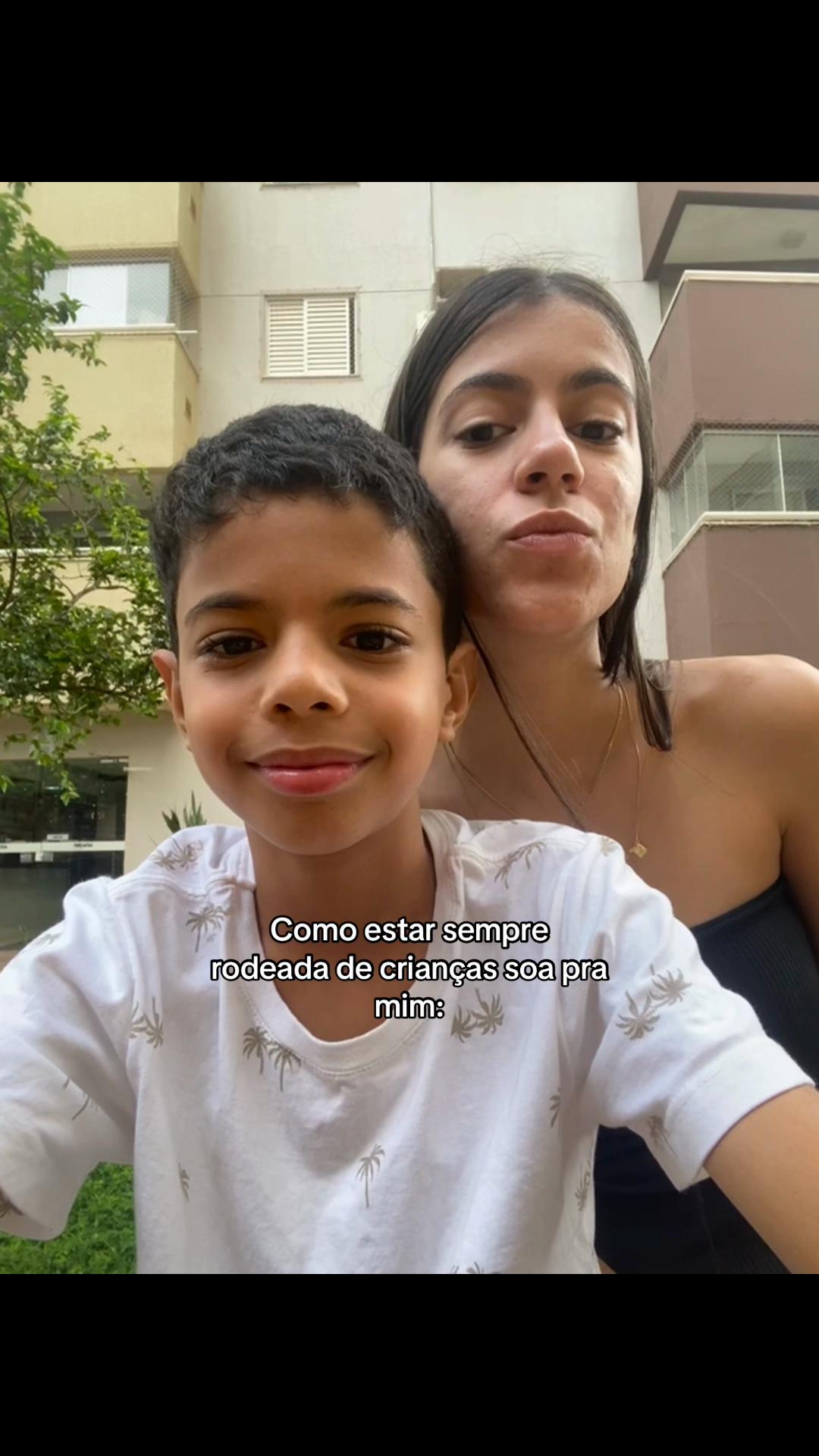 @melzinha_moraess