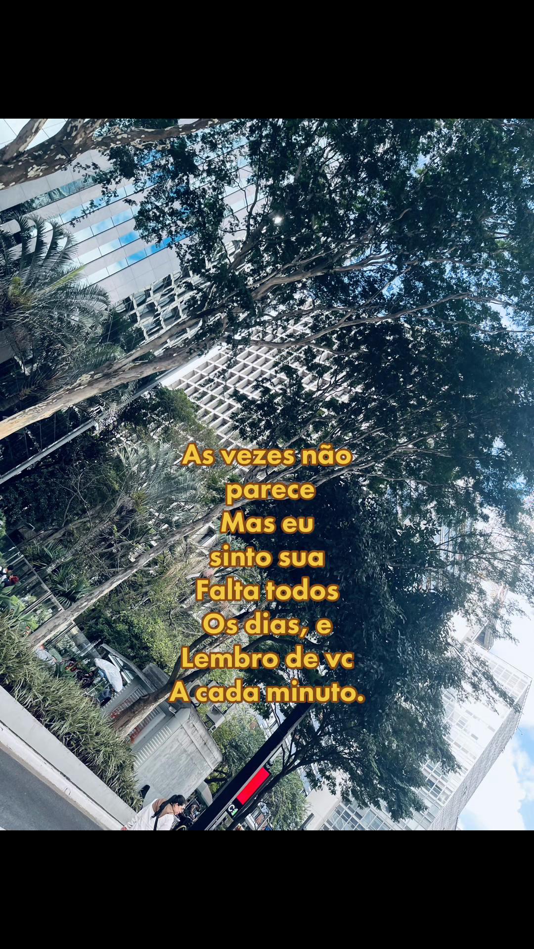 @ajuliaoficial_