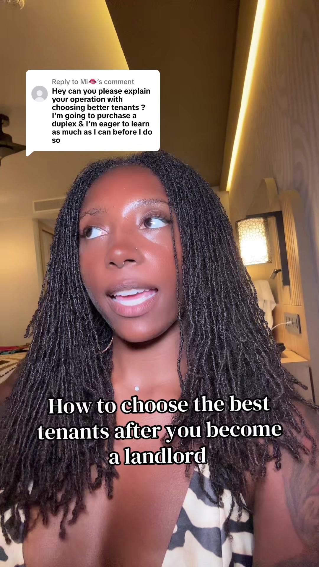 @Monique | World Traveler