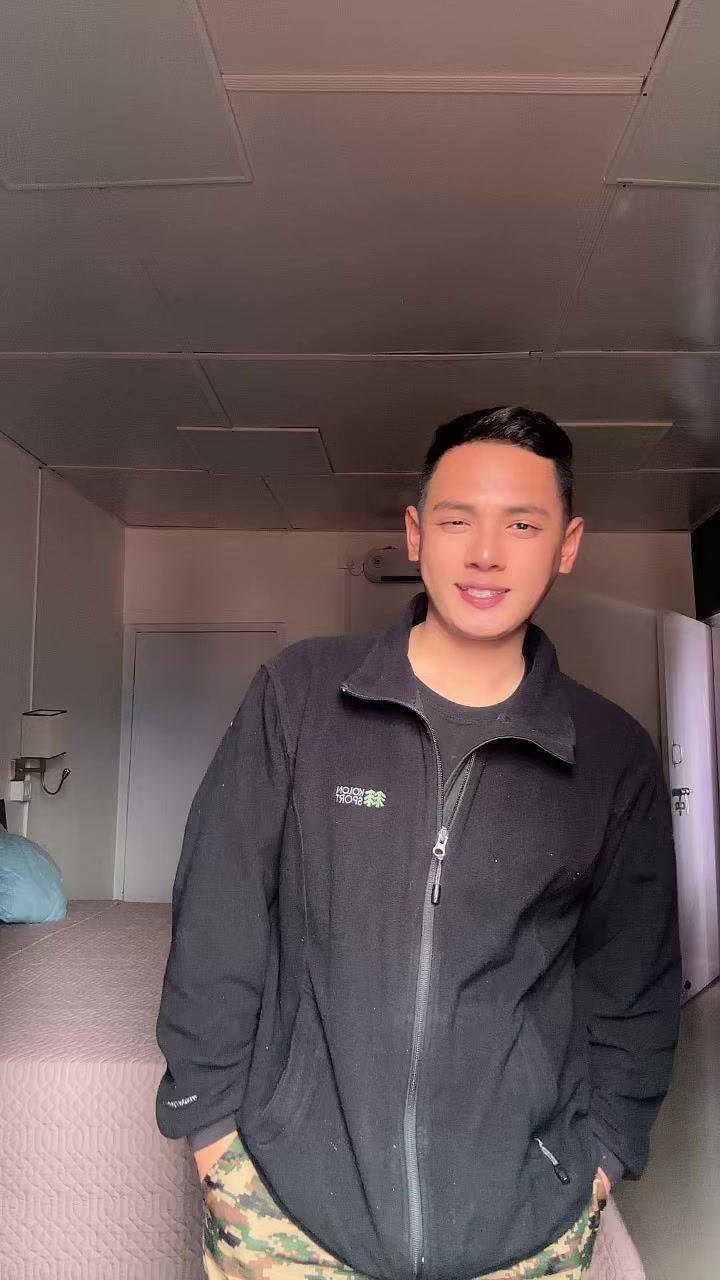 @Mr. Headache🤕