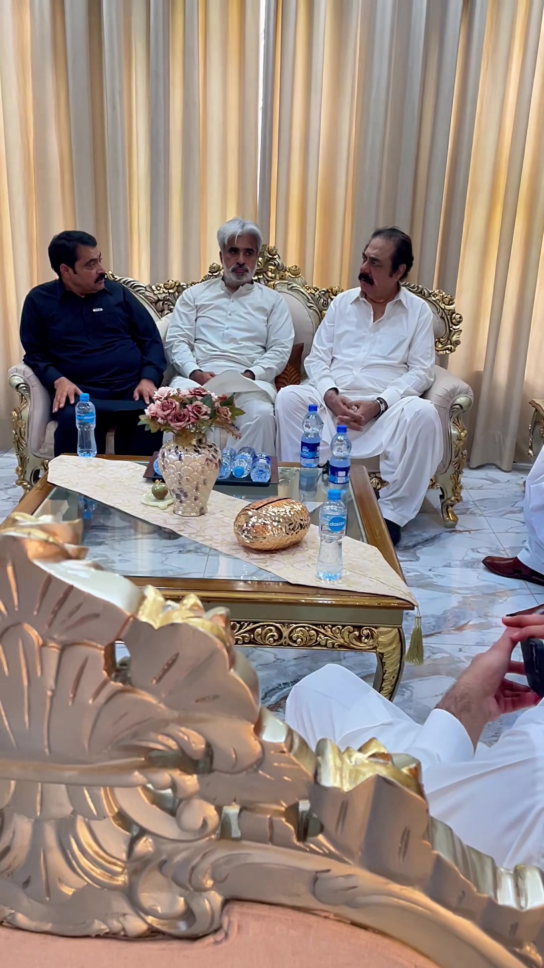 @Sardar M Asif Nakai