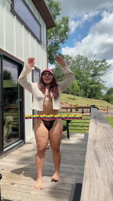 @Jennifer Urrutia25🍑